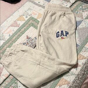 Gap x Disney Sweatpants